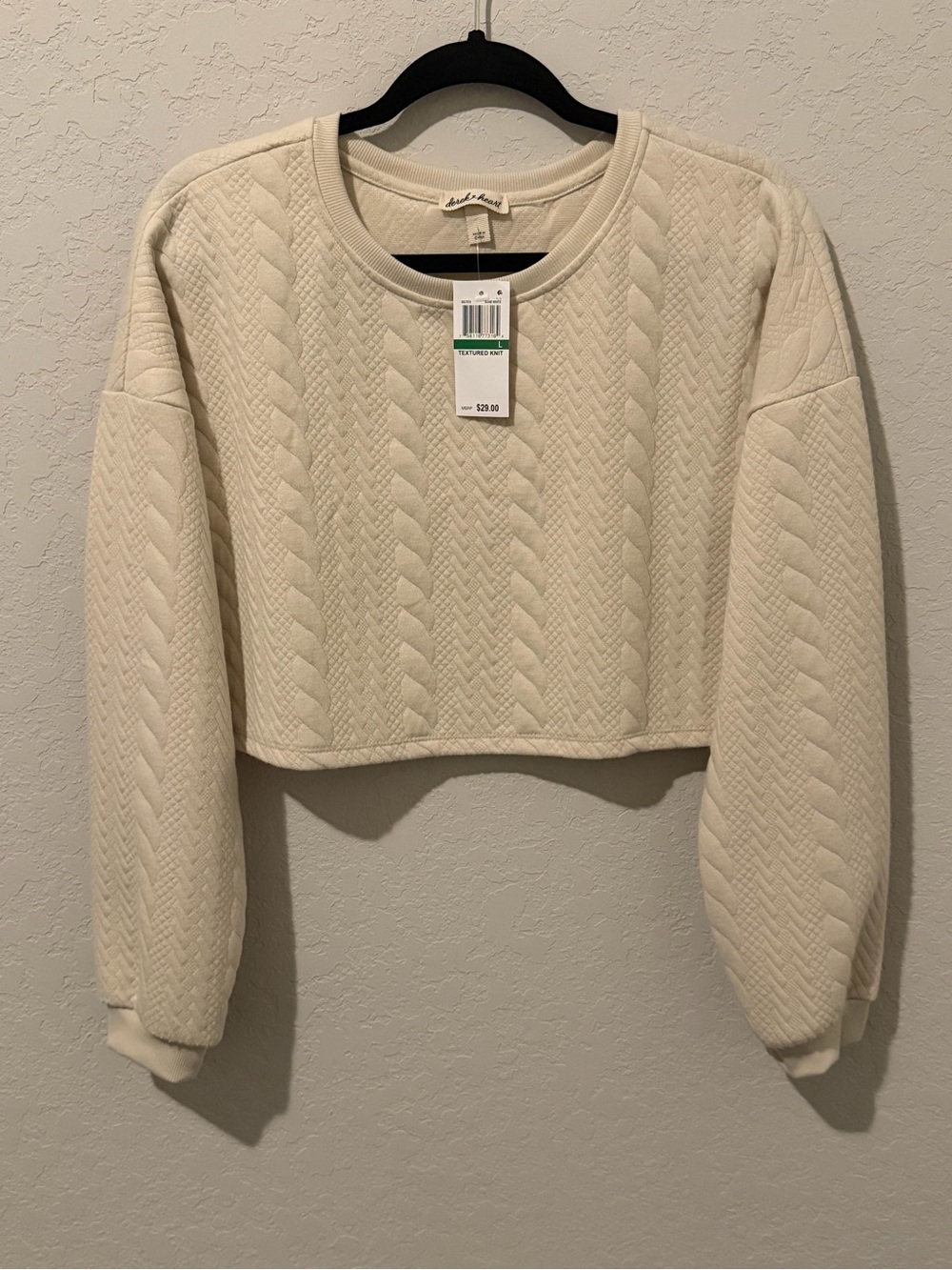 Derek Heart Cream Cable-Knit Cropped Crew Neck Sweater